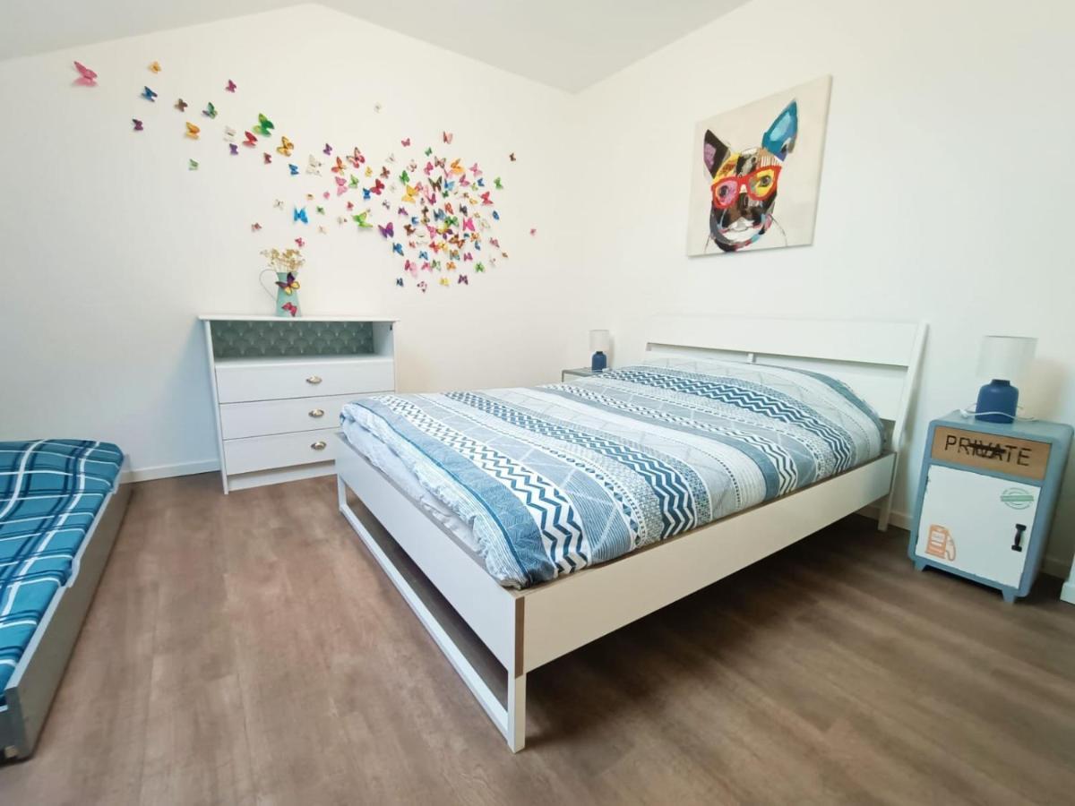 Superbe Appartement Type Loft En Duplex Rue Buat シャロン・アン・シャンパーニュ エクステリア 写真